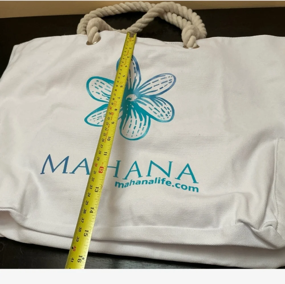 Mahana Canvas Beach Tote with Woven Rope Handles and Flower Motif - Picture 10 of 11